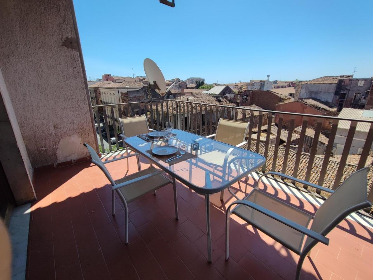 La Casa Sui Tetti Apartamento Catânia Exterior foto