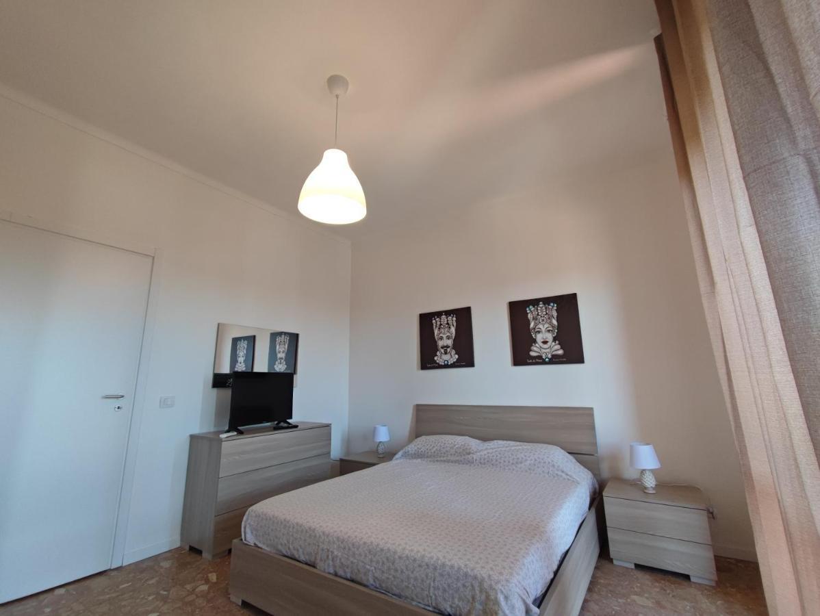 La Casa Sui Tetti Apartamento Catânia Exterior foto